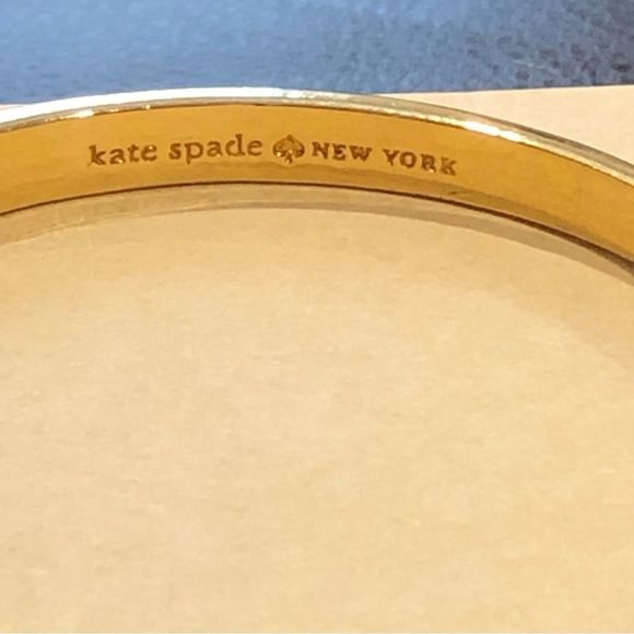 KATE SPADE Gold Bangle Bracelet With Gold Bow - Picture 4 of 9